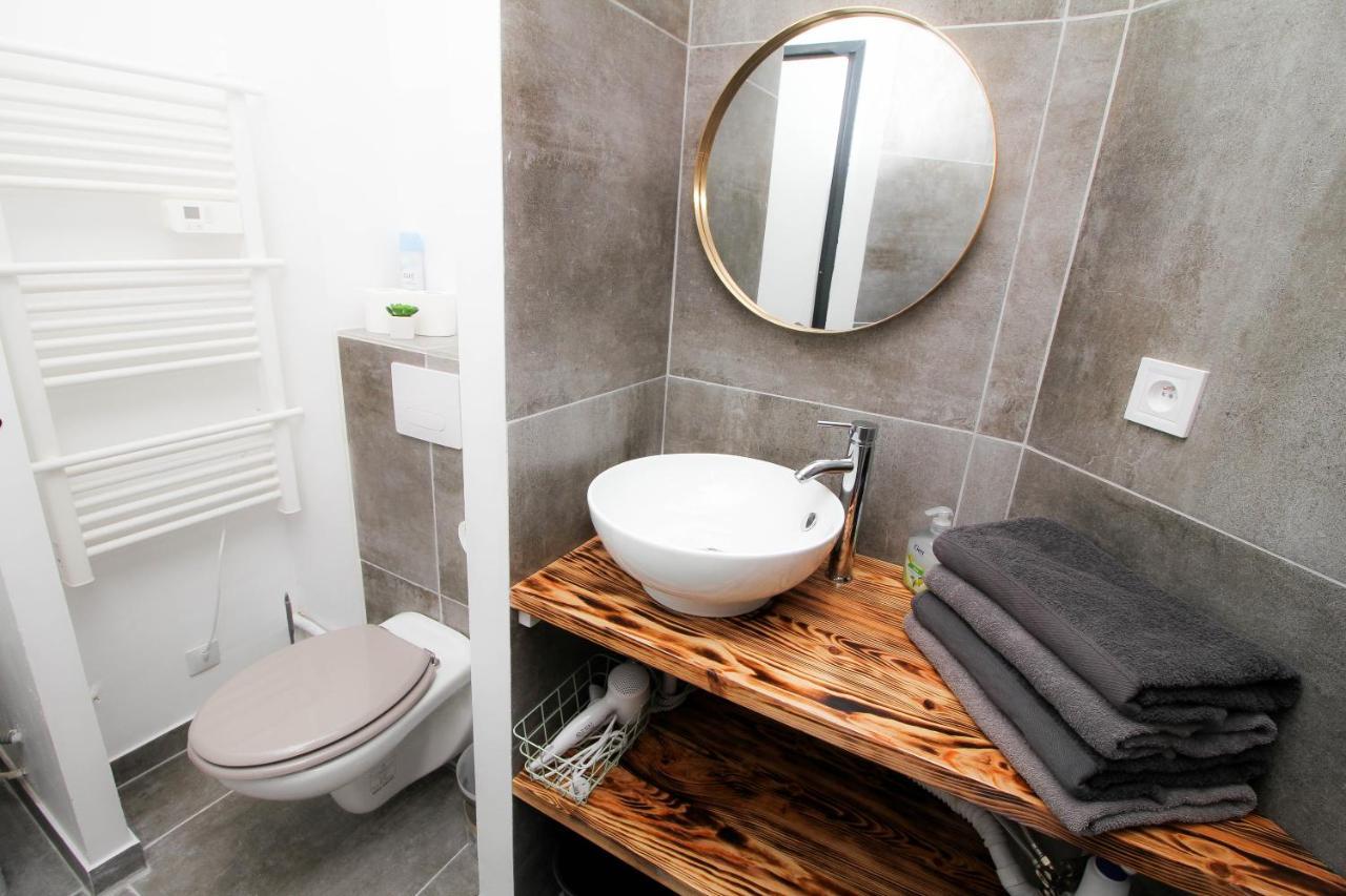 Charmant T2 En Coeur De Ville - 2 Lits + Lit Bebe - Wifi - Imprimante Carcassonne Zewnętrze zdjęcie